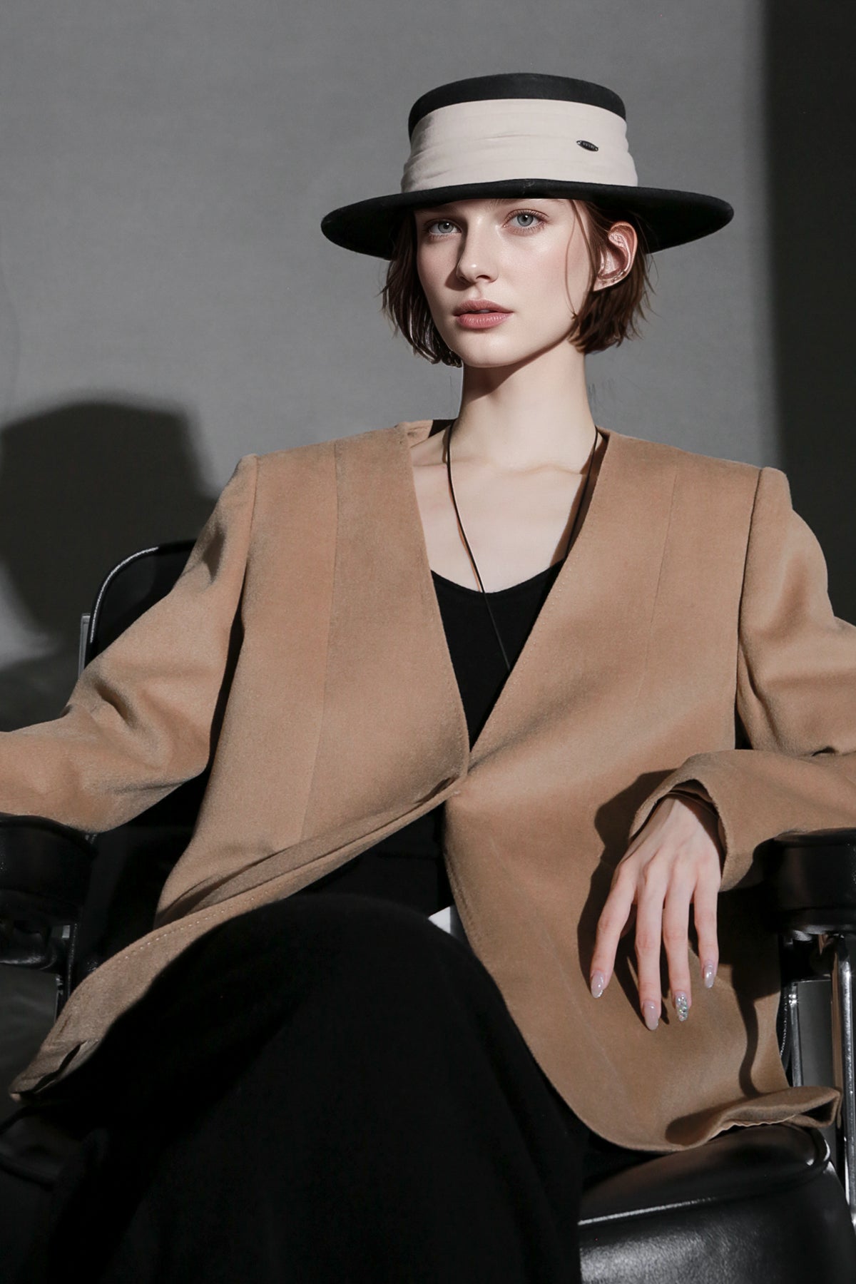 Soft Cashmere Blend Blazer for Women – V-Neck Structured Shoulder Suit Jacket, Elegant Office Wear for Fall
