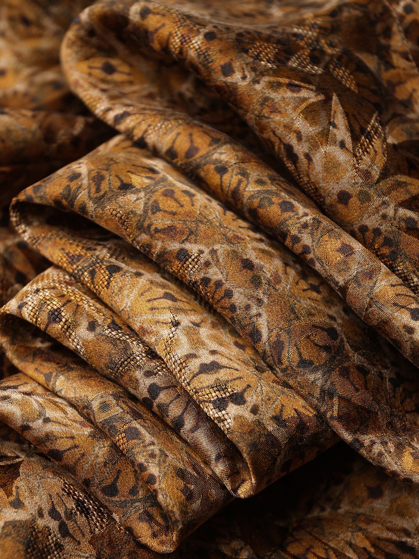 Auspicious Butterfly Jacquard Cocoon Pants in 23 Momme Gambiered Guangdong Silk