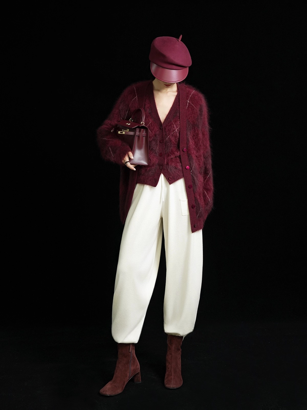 Heavyweight Brushed Knit Vintage Diamond-Pattern Cardigan for Women