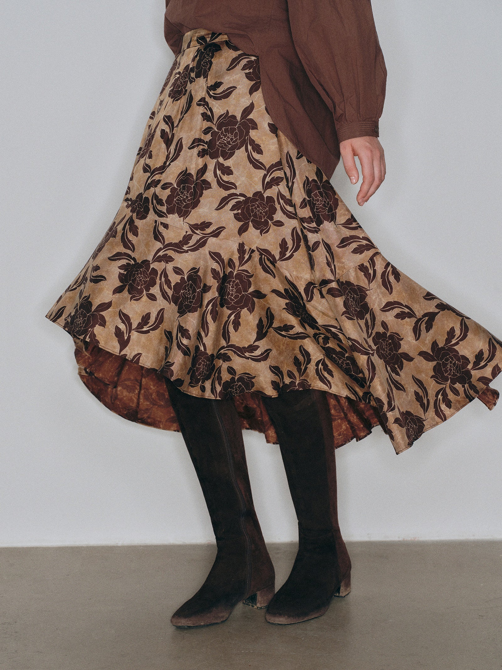 Vintage Film-Inspired 'Coffee Blossom' Cupro & Rayon Blend Matte Finish Asymmetrical Hem Midi Skirt