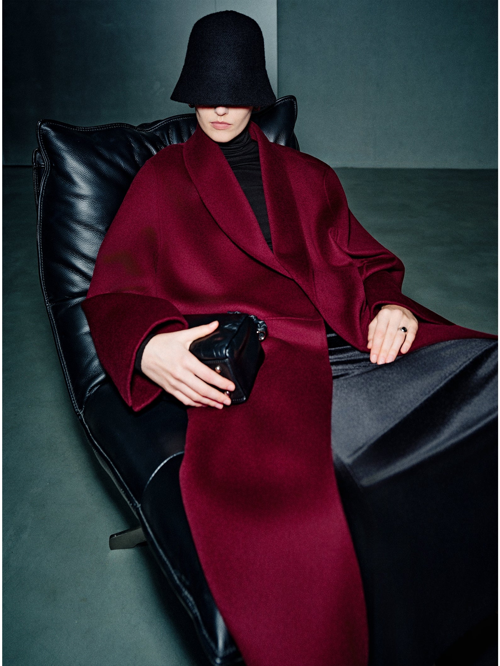 100% Cashmere Double-Faced Wool Coat for Women – Long Wine Red Overcoat