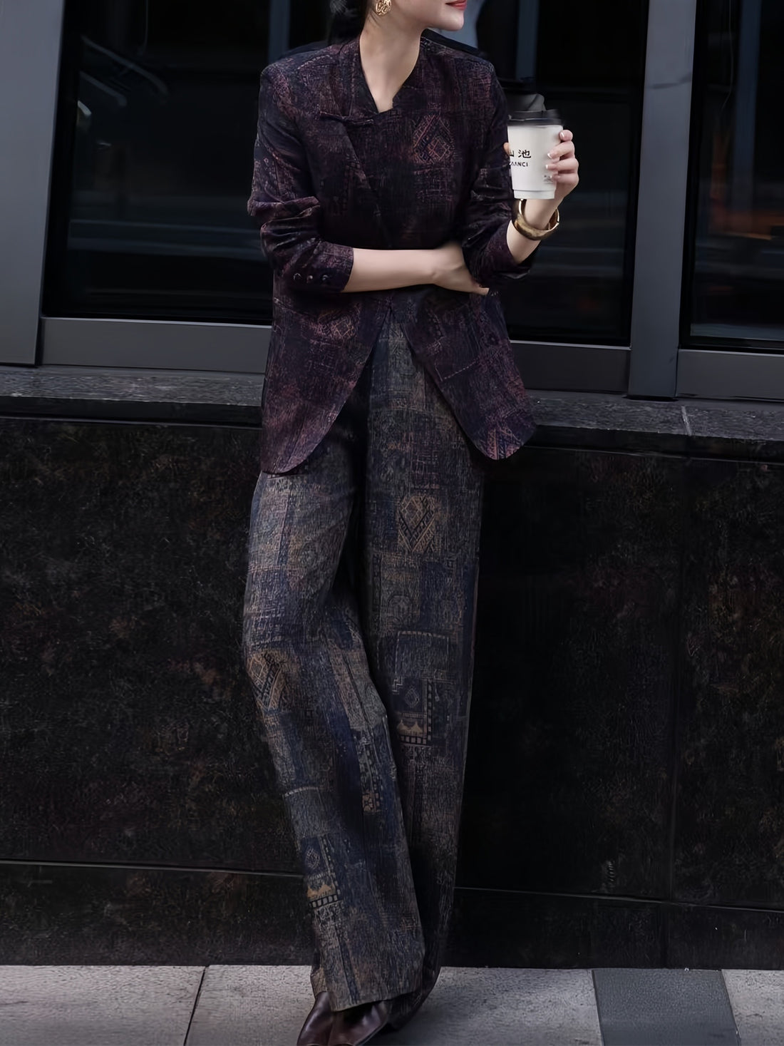 Vintage Floral Silk Hualuo Fabric Two-Piece Set for Women – Elegant Autumn Top & Wide-Leg Pants, High-End Luxe Style