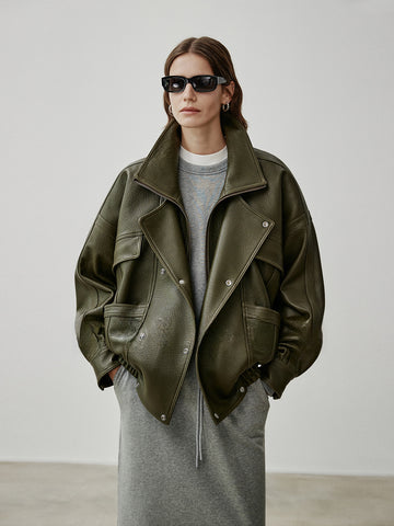 2025 Fall/Winter Women’s Vintage Sheepskin Leather Jacket – Double-Layer Lapel & Structured Panel Design