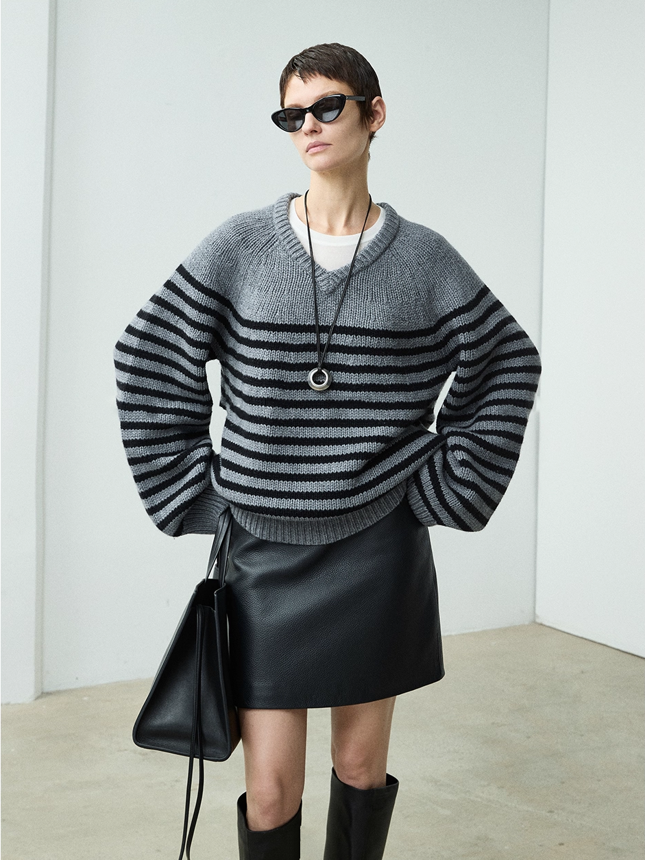 Women’s Relaxed Wool Striped Sweater with Sweetheart Neckline | Minimalist Fall/Winter Knit