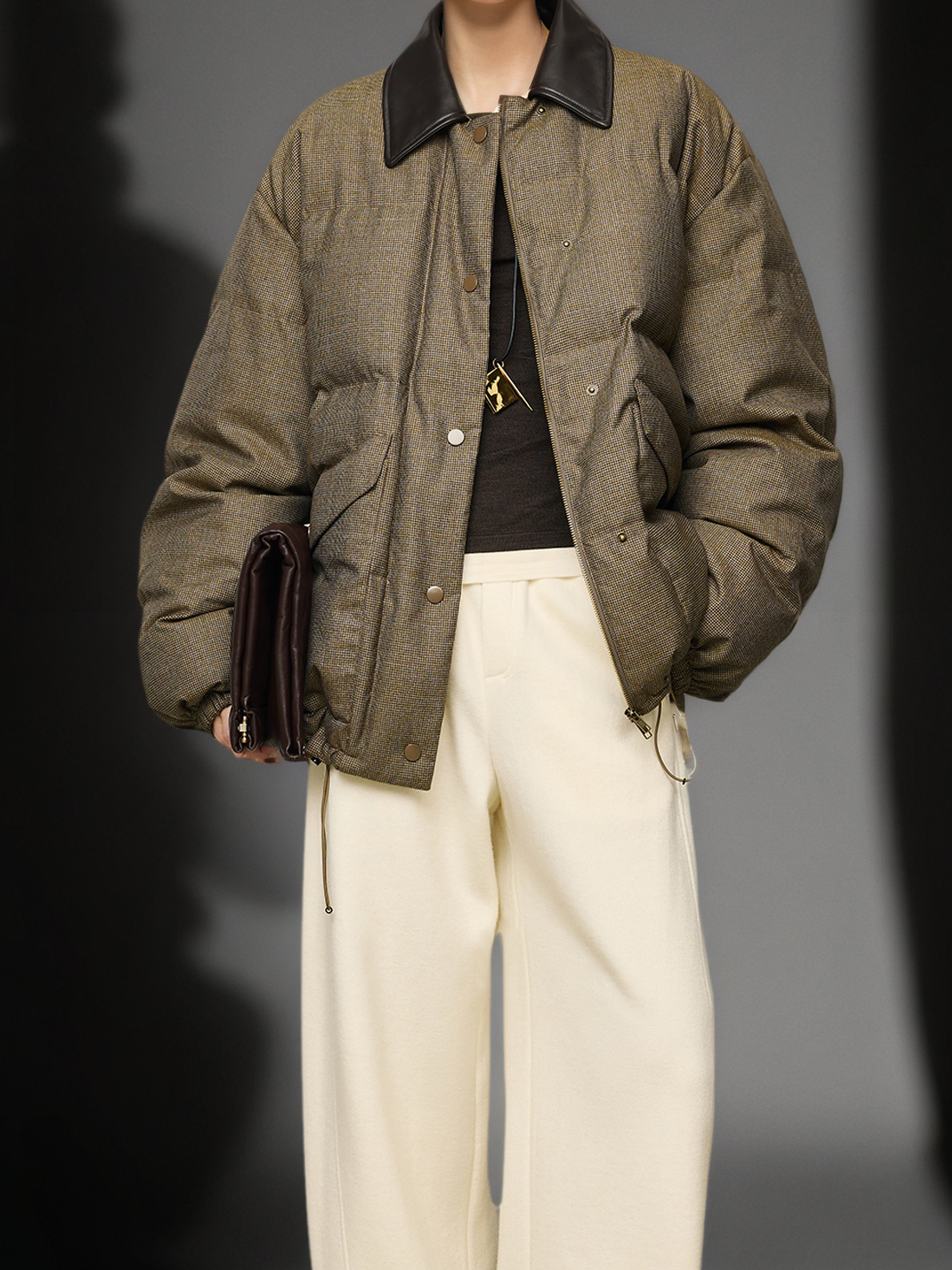 95% White Goose Down Lightweight Puffer Jacket for Women with Leather-Trim Collar and Relaxed MIU-Inspired Design