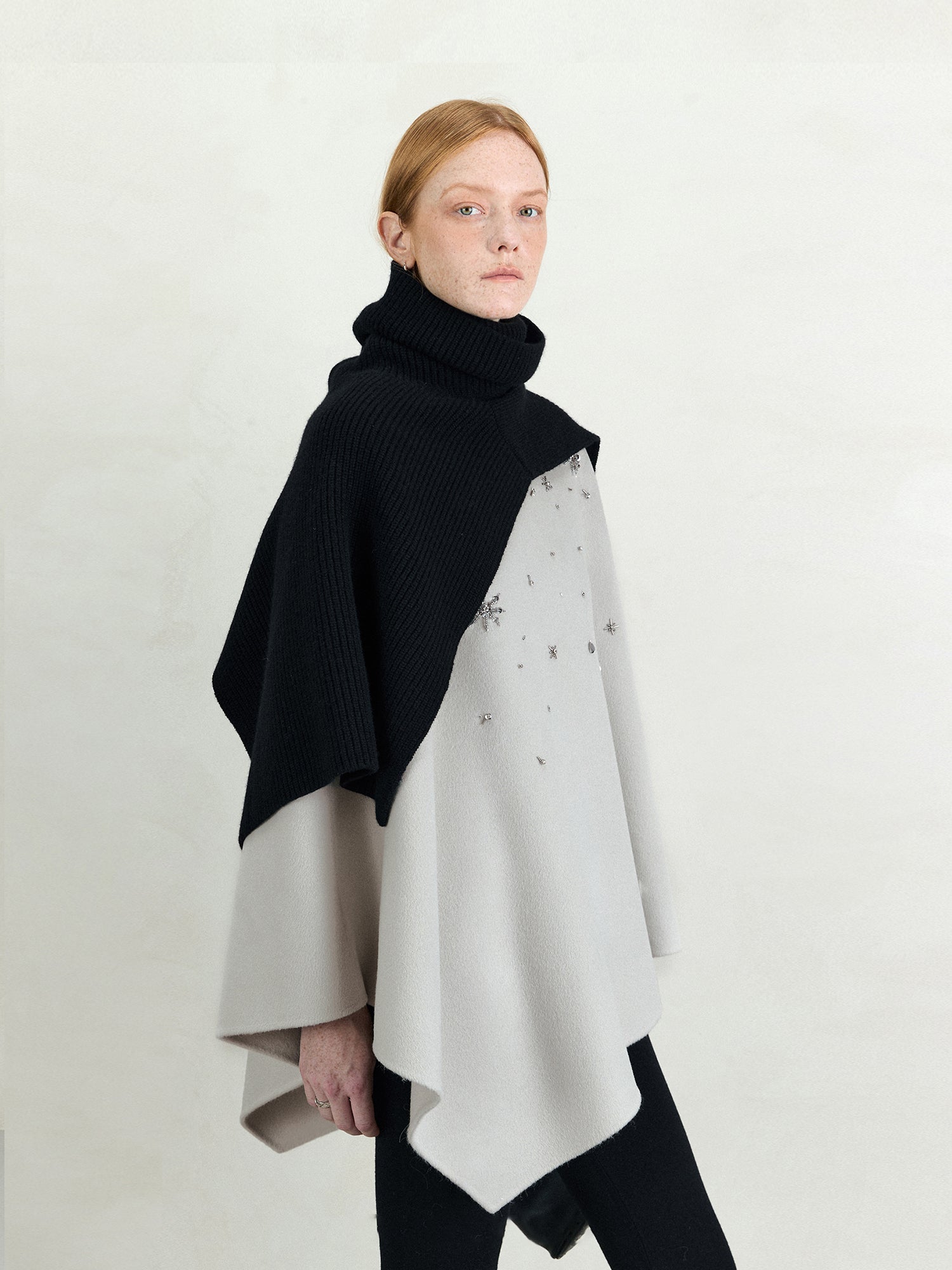 French Elegant Wool Cape Coat – New Winter Woolen Jacket with 3D Snowflake Beading