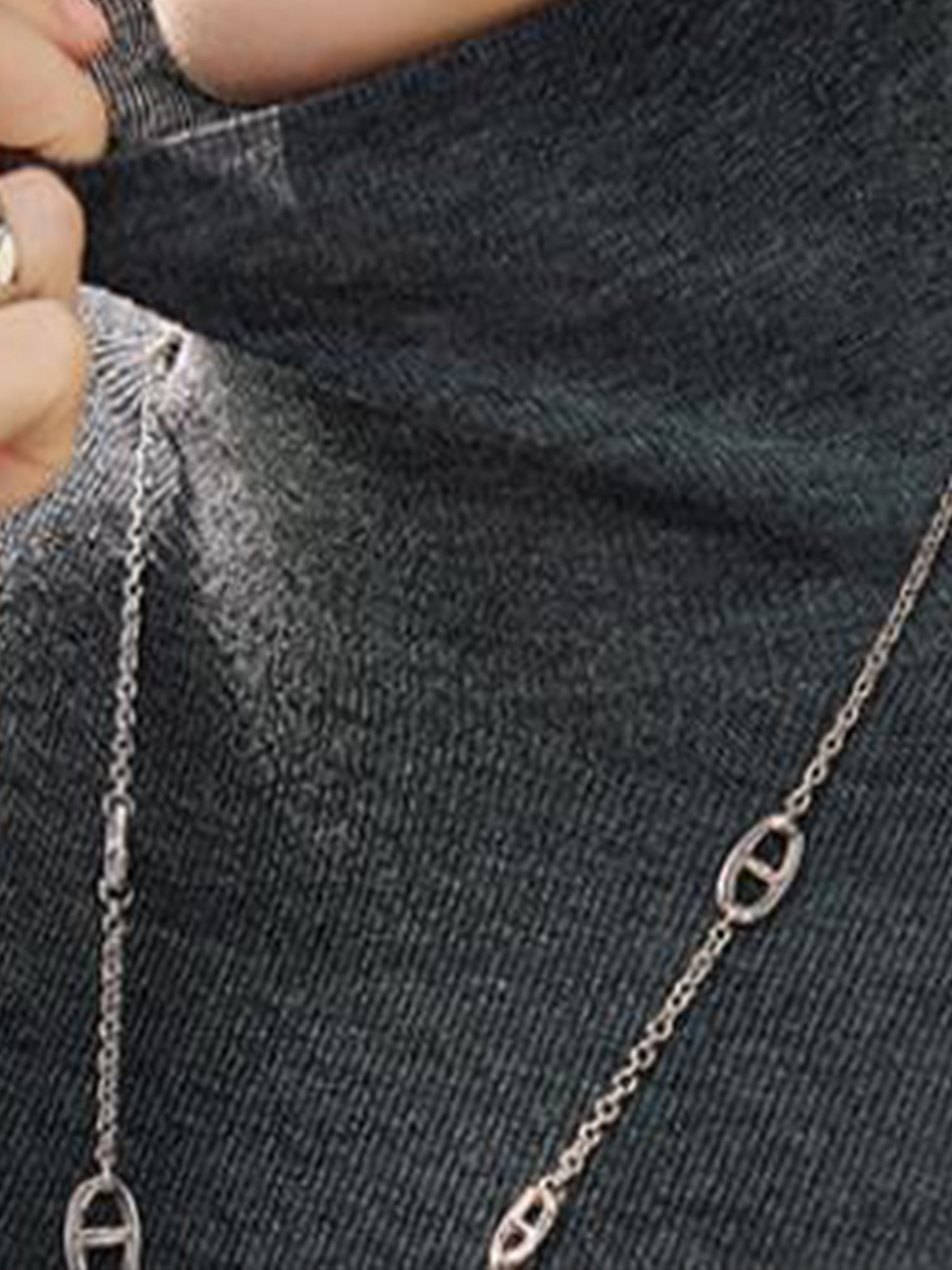 Christmas 100% Wool Seamless Turtleneck Sweater for Women – Slim Fit Winter Knit