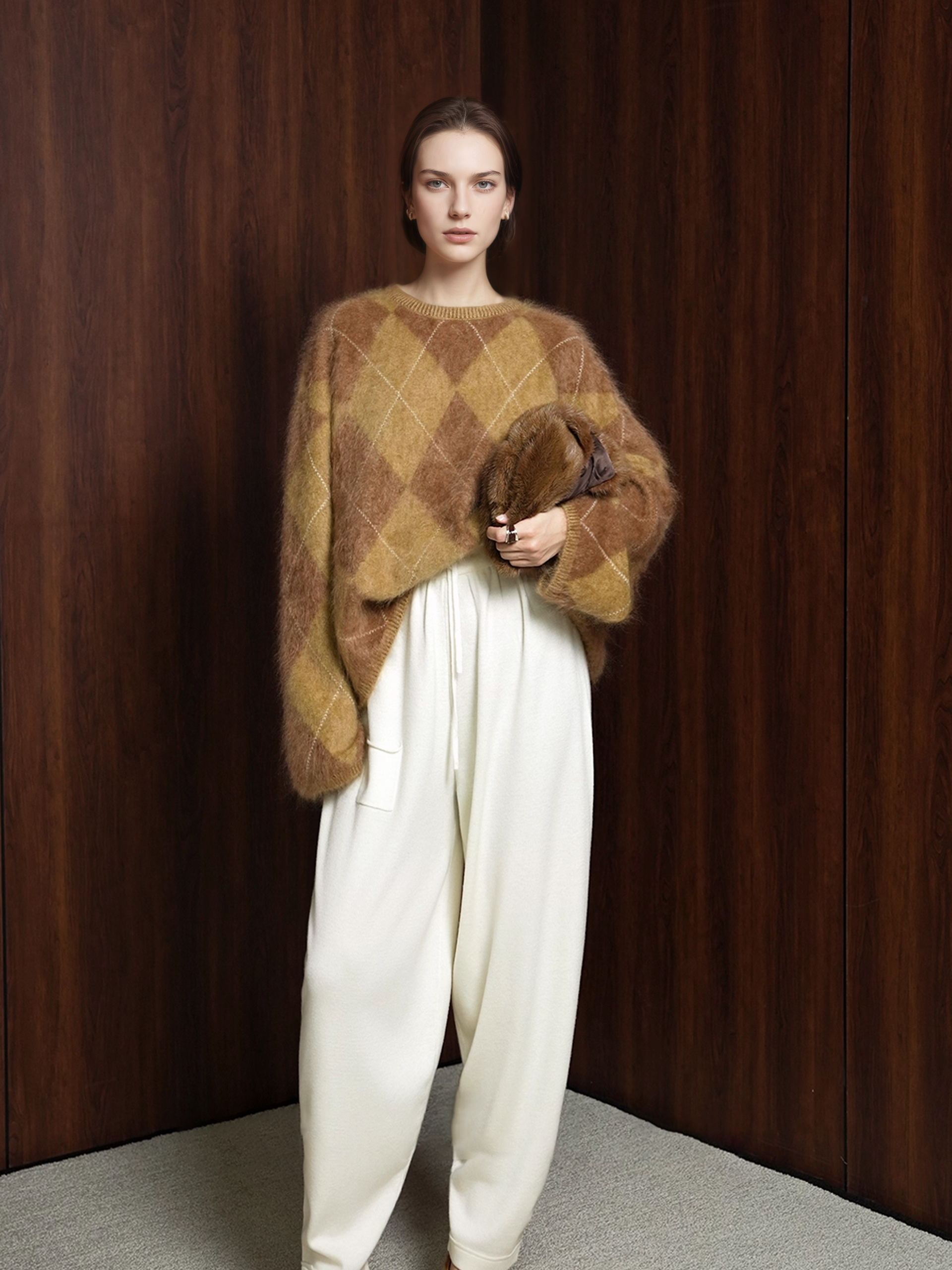 Heavyweight Brushed Knit Vintage Diamond-Pattern Sweater for Women