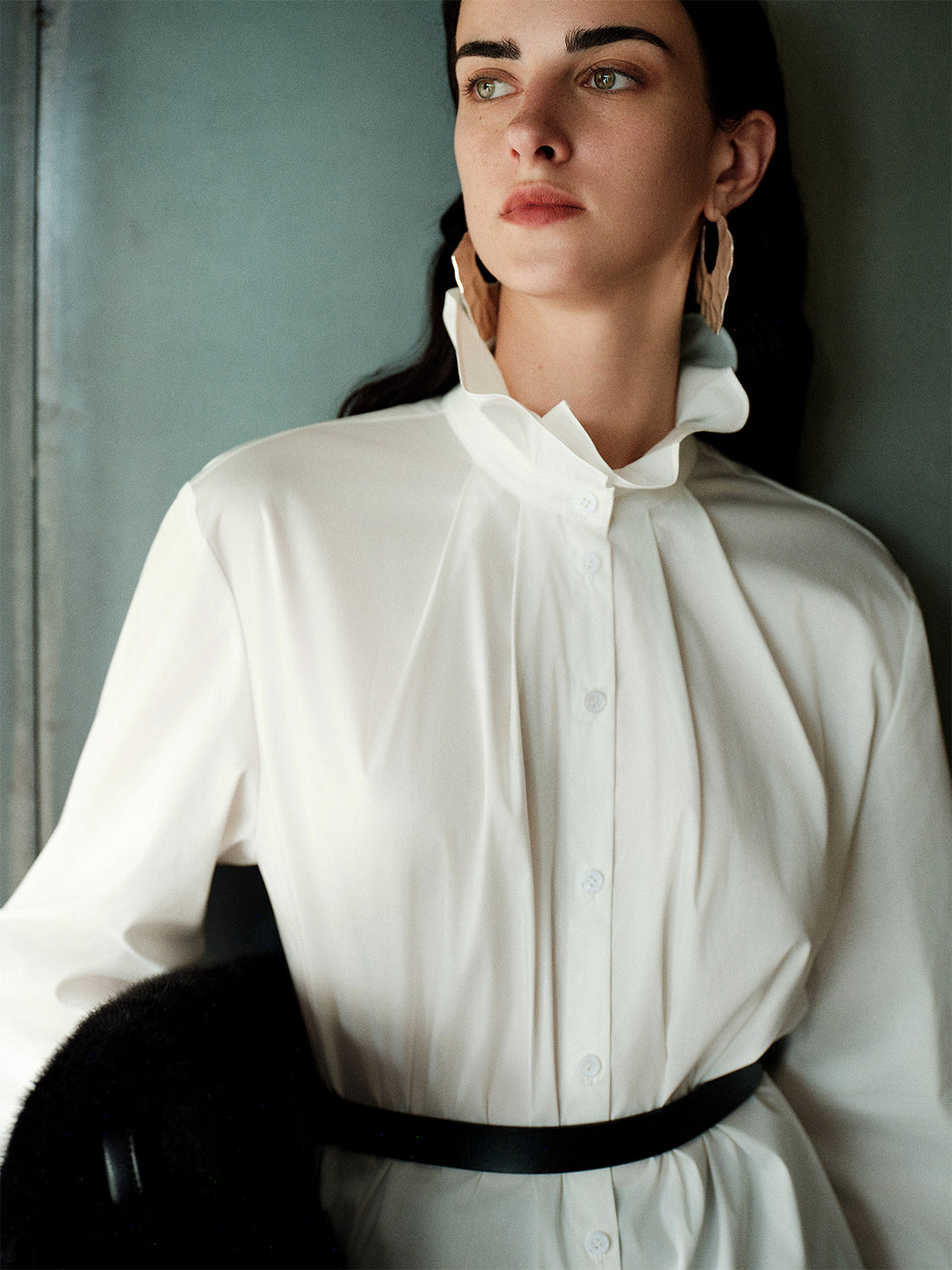 Victorian Romance Cotton-Feel Blouse with Ruffled Lapel Collar | Vintage Loose-Fit Elegant Shirt
