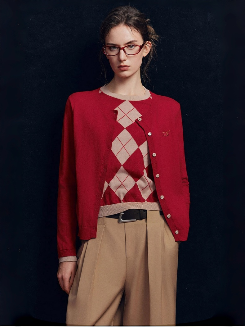 Christmas Layered-Look Knit Cardigan for Women – New Relaxed & Cozy Holiday Sweater