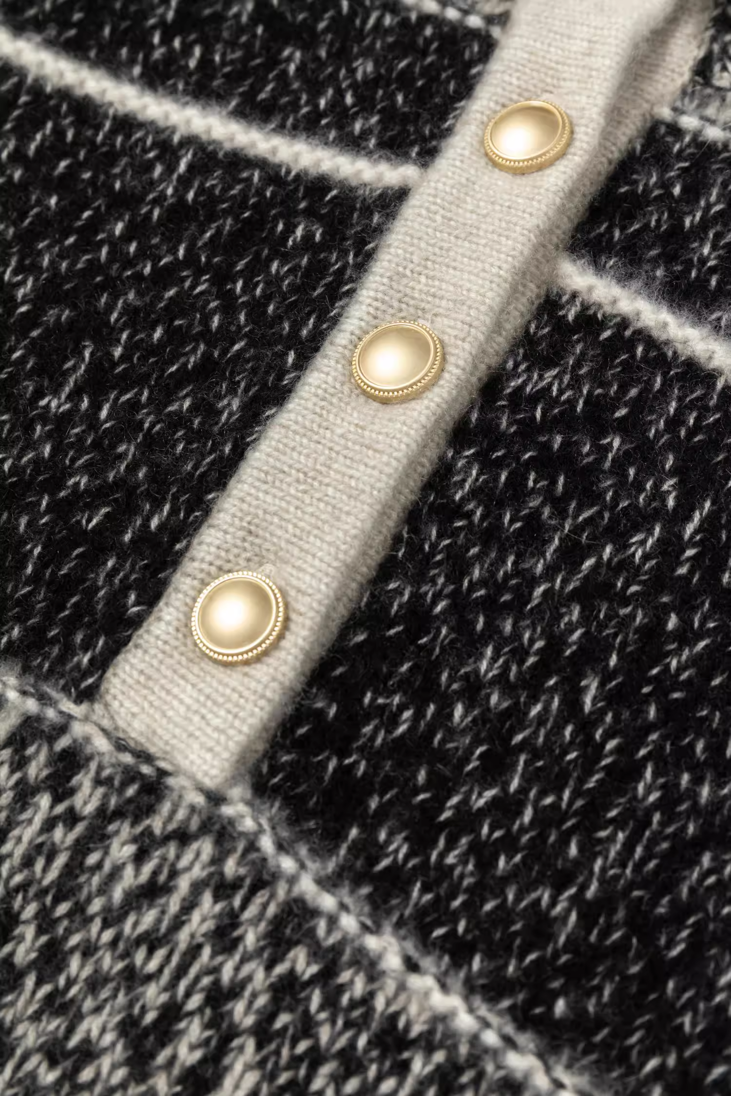 Pure Cashmere French-Style Collar Sweater – Premium Gray Contrast-Color Knit Top