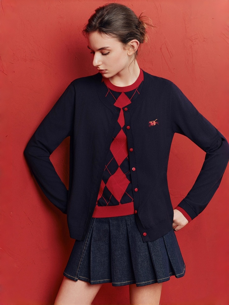 Christmas Layered-Look Knit Cardigan for Women – New Relaxed & Cozy Holiday Sweater