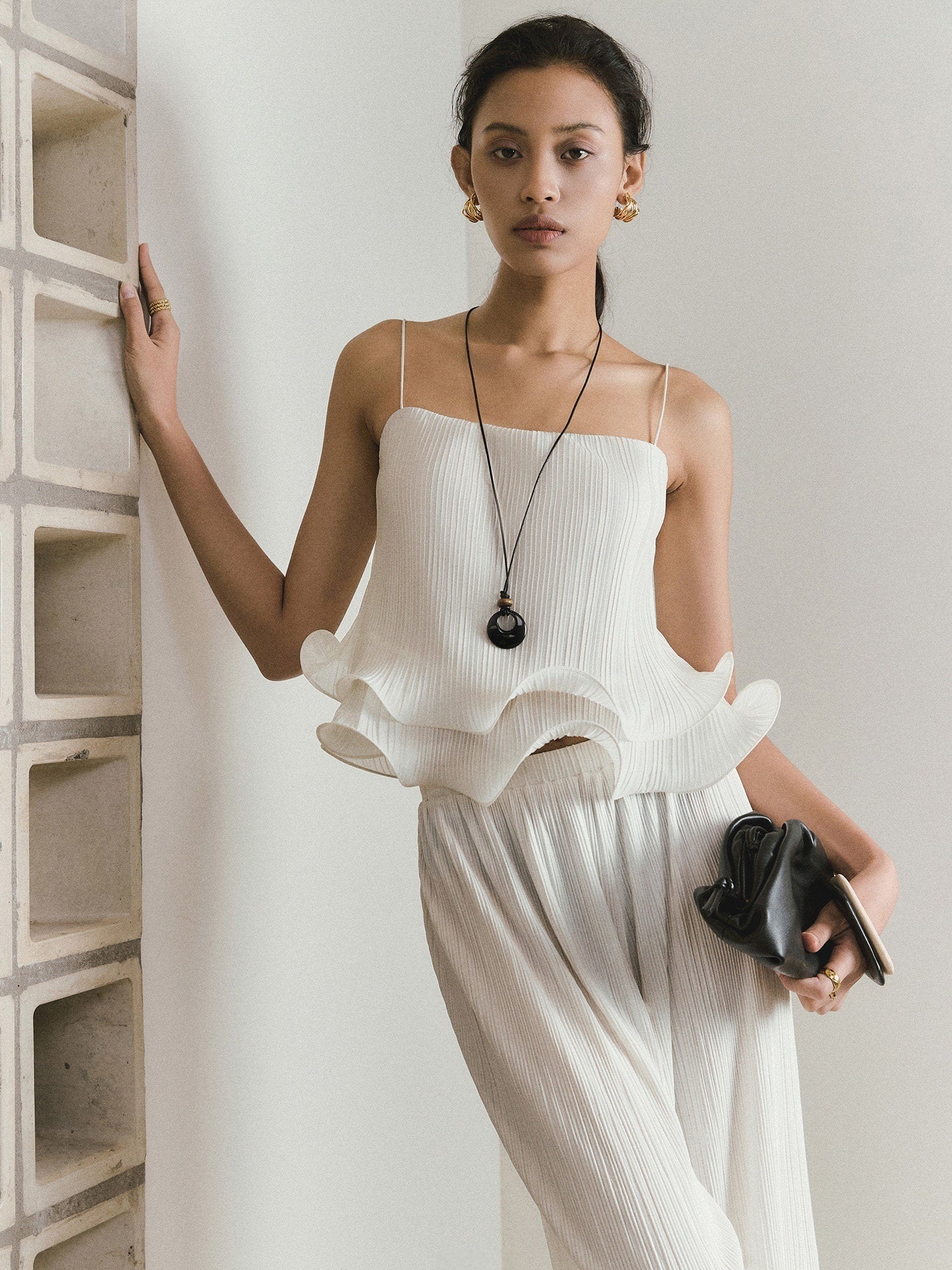 b7e953b7-da3a-4ae5-9b26-a80355e63bbc