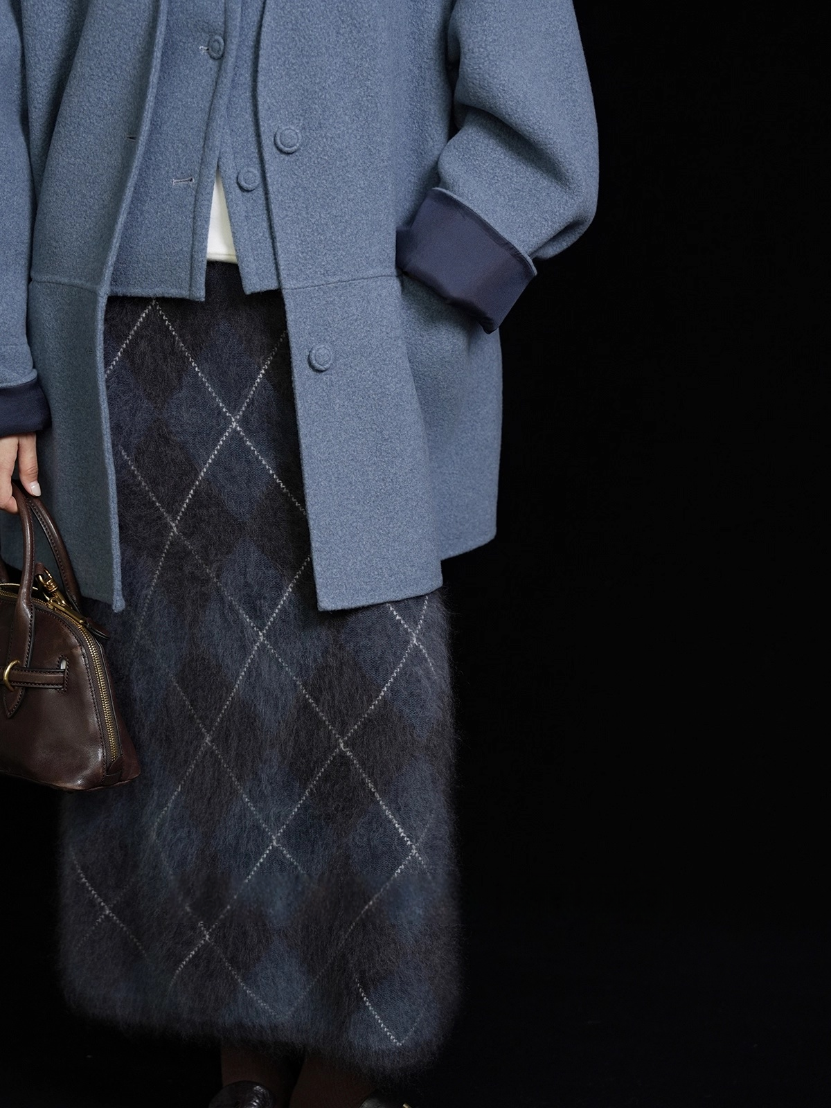 Heavyweight Brushed Knit Vintage Diamond-Pattern Midi Skirt for Women