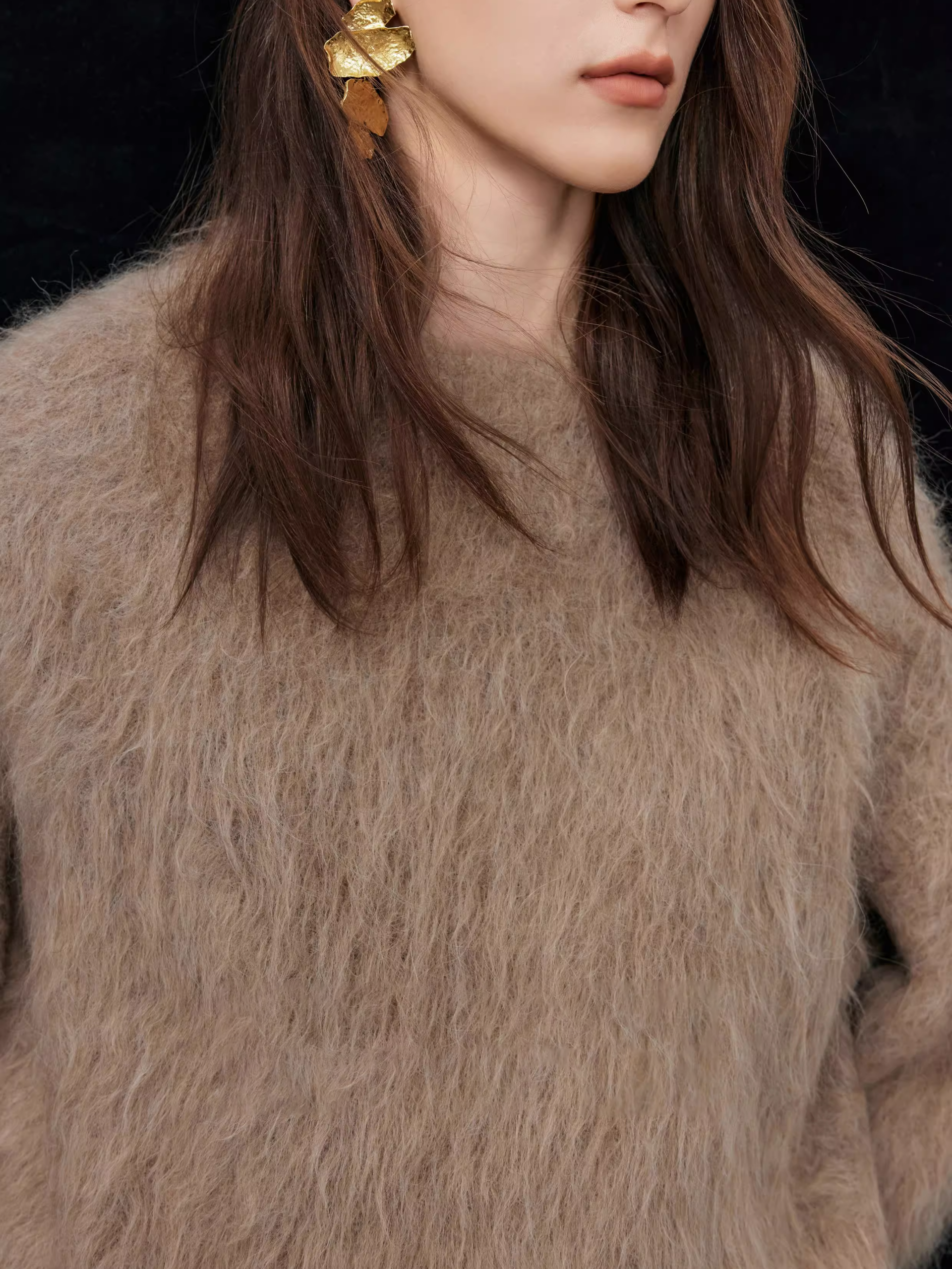 Alpaca-Blend Brushed Knit Sweater for Women | Soft Fuzzy Relaxed-Fit Pullover