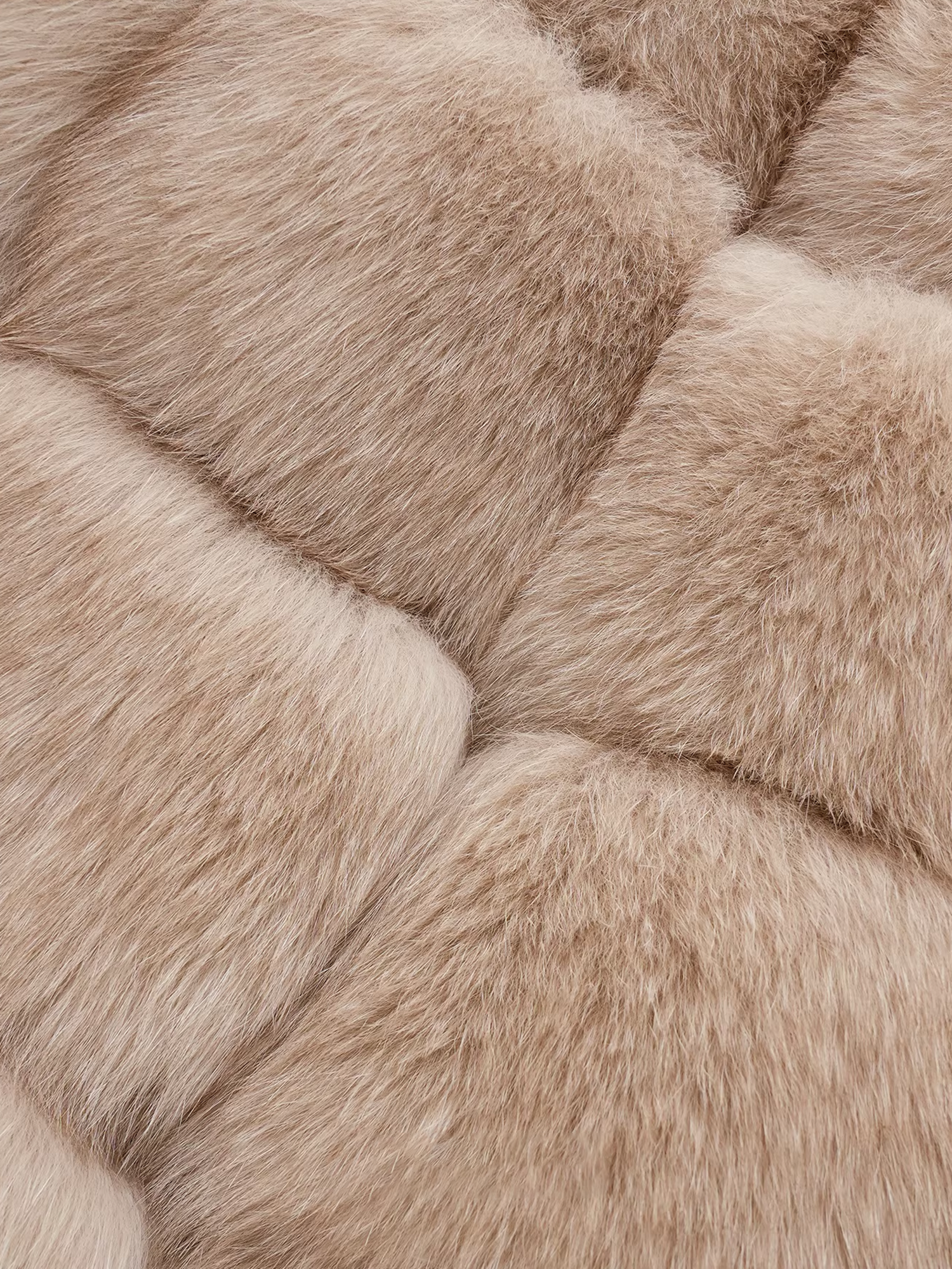 Women’s Short  Fox Fur Coat | Chic Winter Jacket with Soft Fluffy Texture