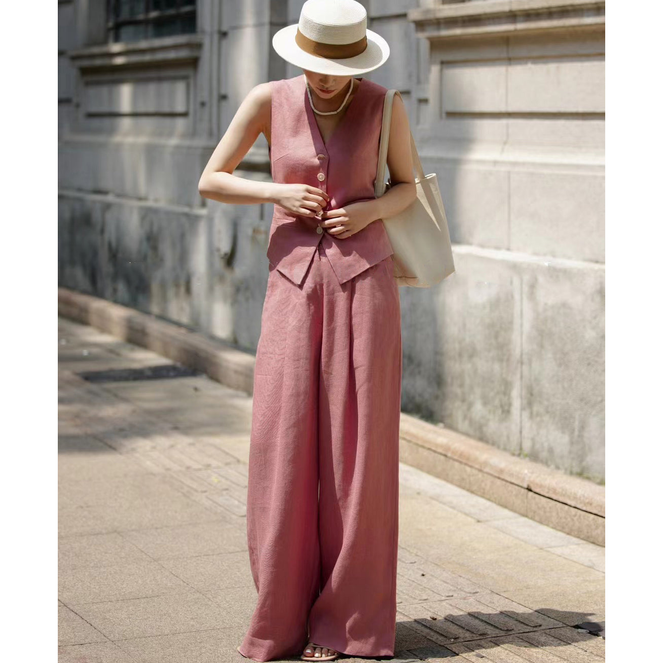 Women’s Summer Linen Two-Piece Set – Minimalist Vest & Wide-Leg Pants, Elegant Commuter Style