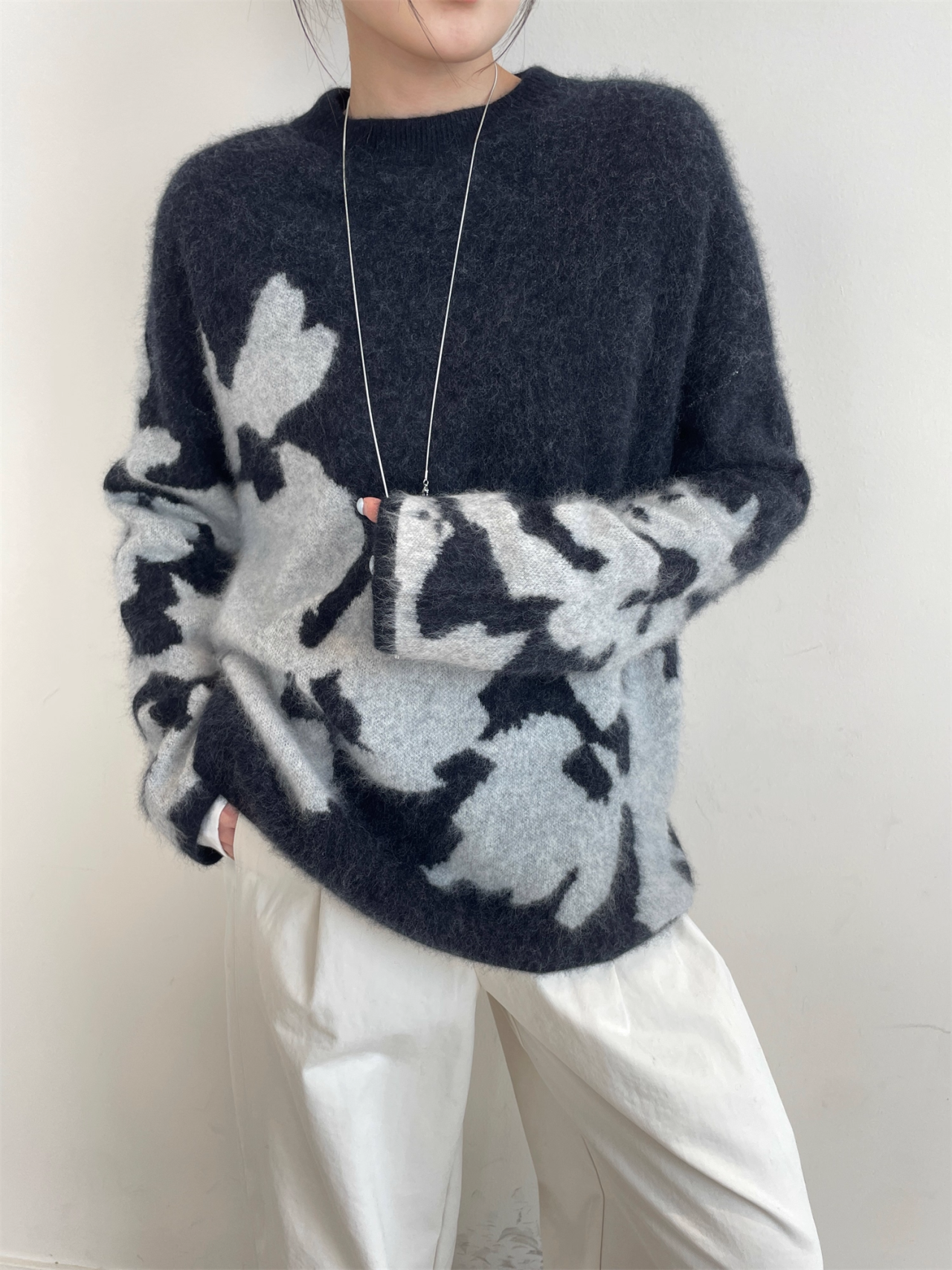 Women’s Wool Cashmere Jacquard Knit Sweater | Soft Brushed Pullover with Relaxed Fit for Fall Winter