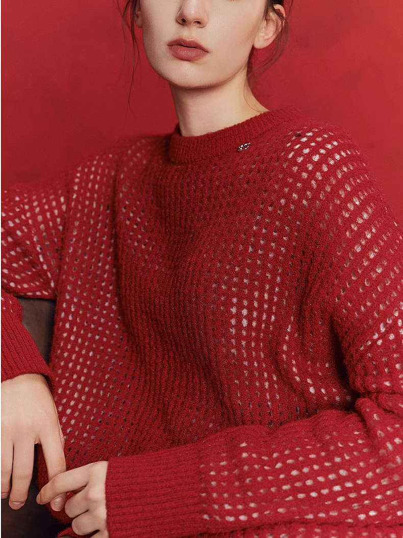 Red Christmas Merino Wool Hollow-Out Knit Sweater for Women – New Soft, Relaxed & Cozy Loose Pullover