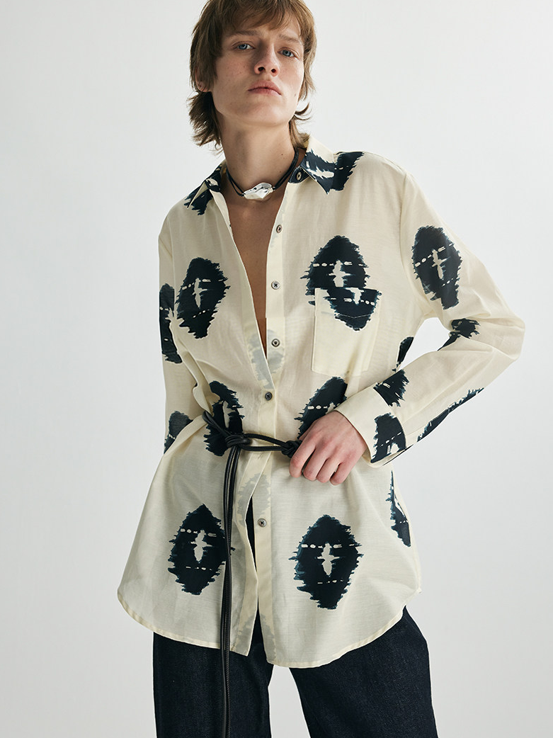 b0693127-5871-450b-b435-7572cdc81008