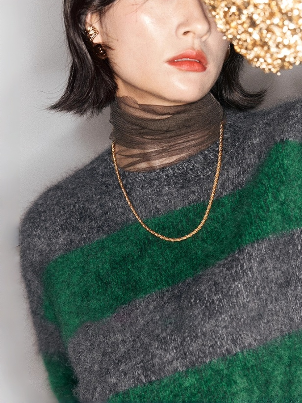 Nordic Christmas Night | Heavyweight Luxurious Brushed Cashmere Color-Block Striped Relaxed Soft Crewneck Sweater – Premium Winter Knitwear