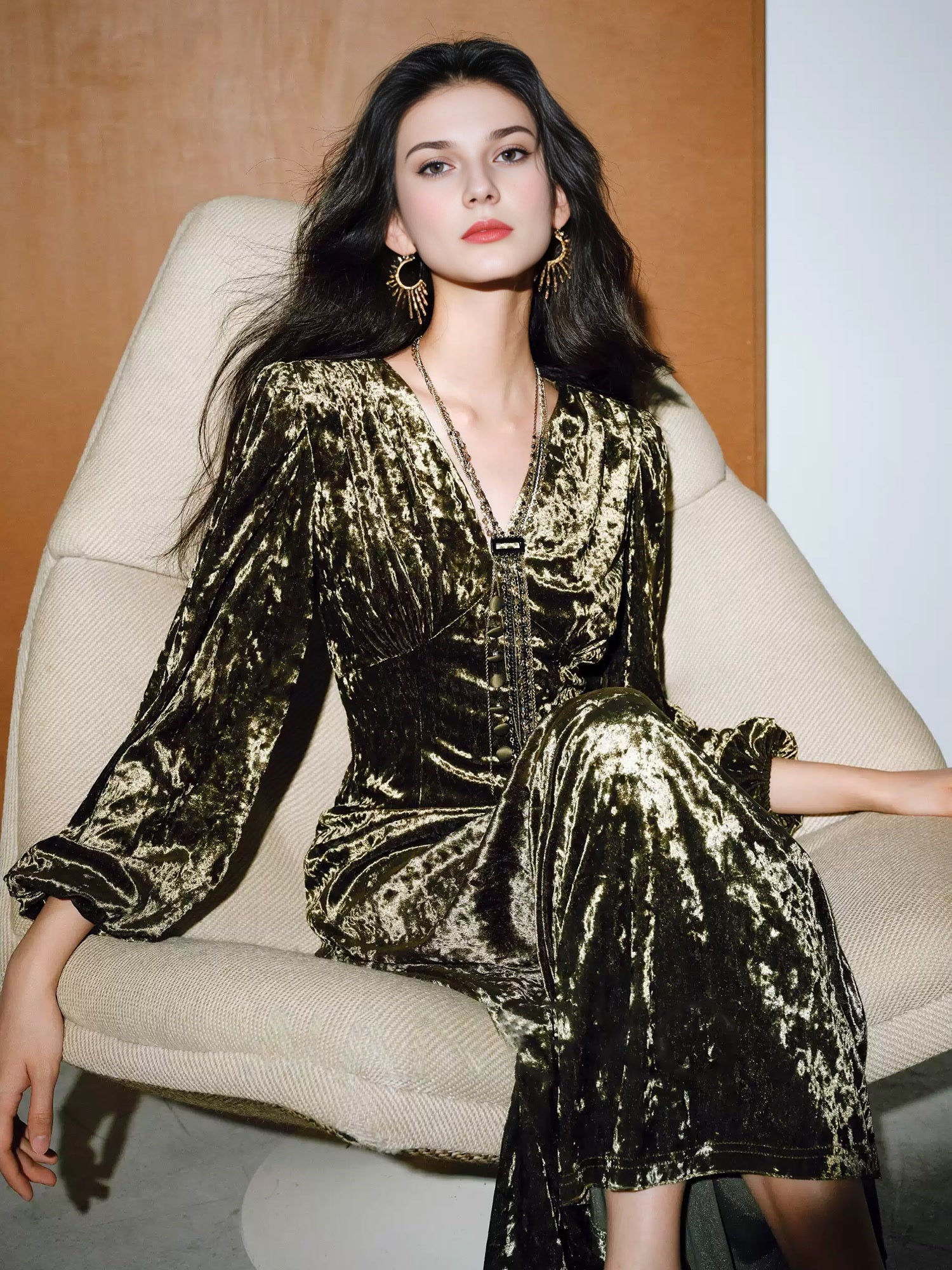 Party Glam Iridescent Diamond-Velvet Dress – Ice-Texture Finish, Flowing Draped Silhouette, Waist-Defining Lantern Sleeves