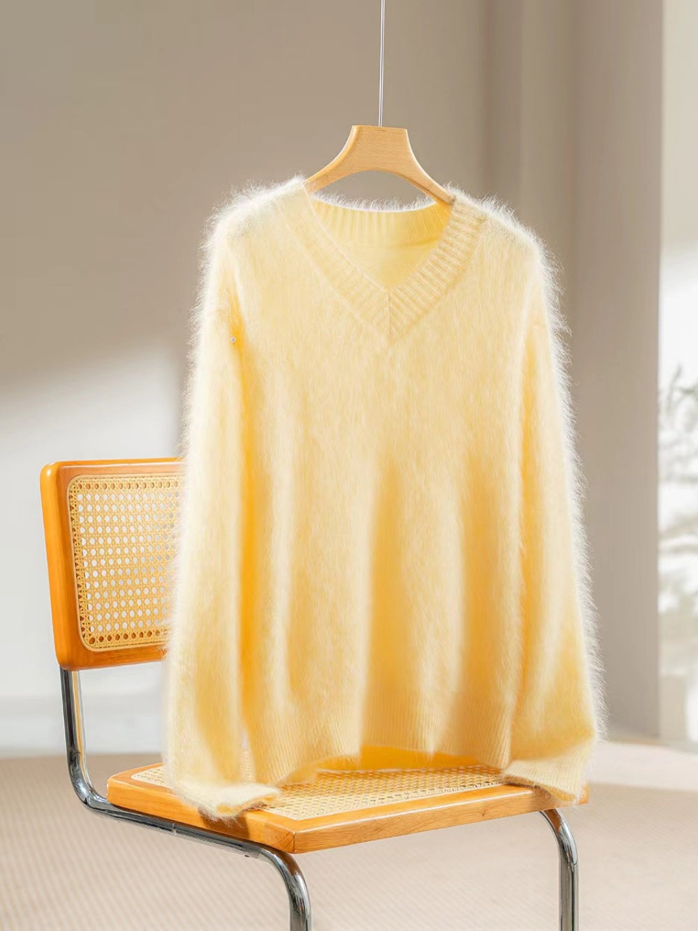 100% Rare Haan Mountain Cashmere Brushed Knit | Cloud-Soft Oversized V-Neck Sweater for Women
