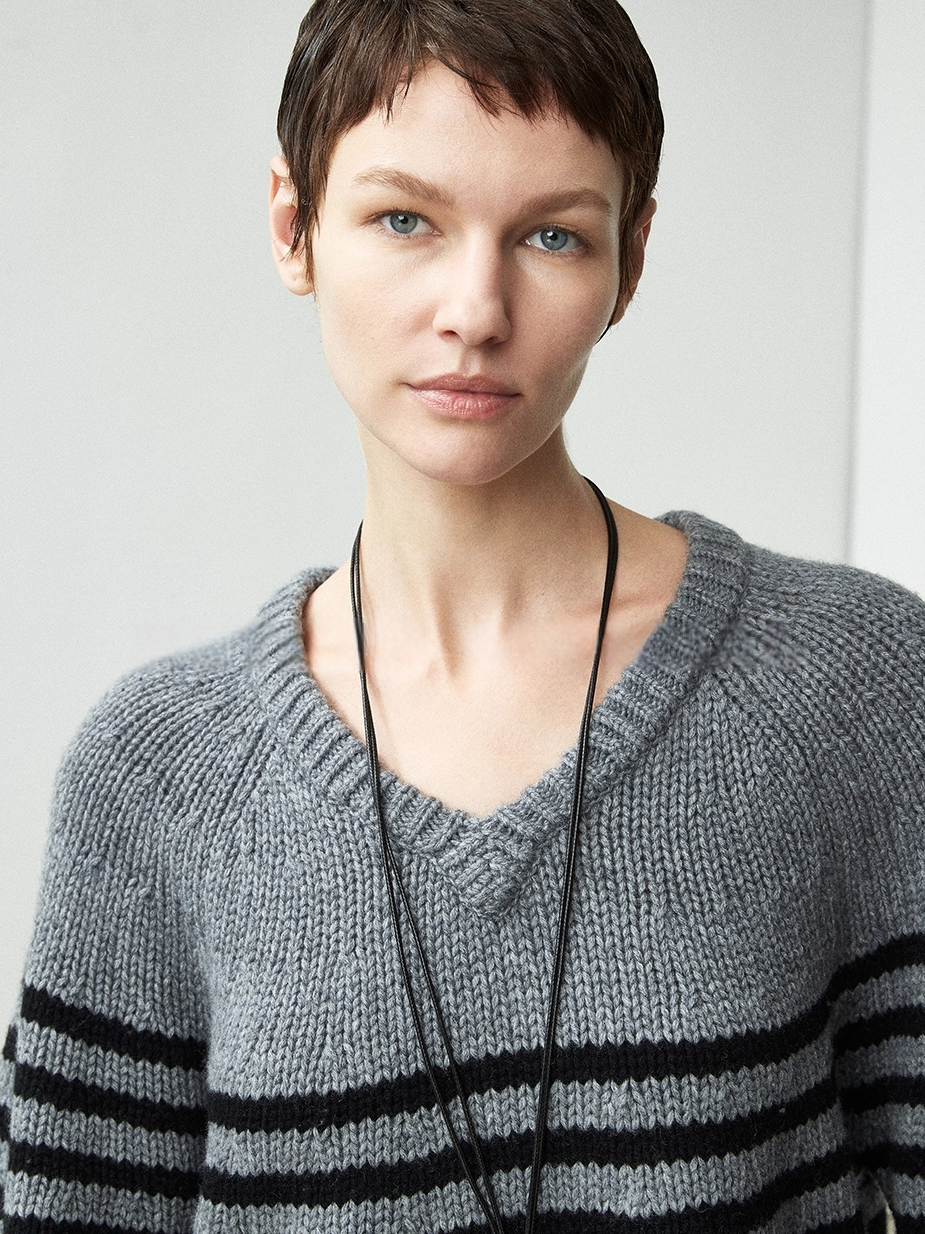 Women’s Relaxed Wool Striped Sweater with Sweetheart Neckline | Minimalist Fall/Winter Knit