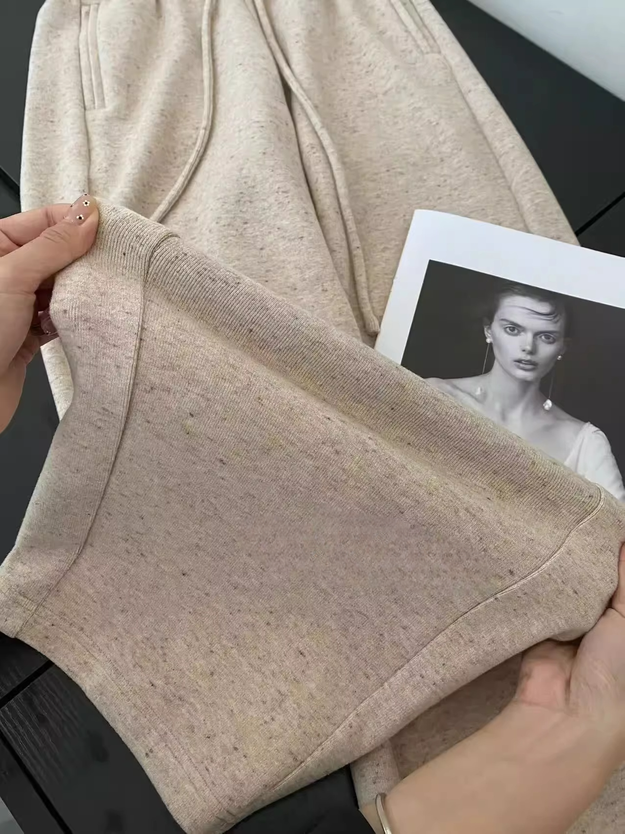 Thick Fleece-Lined Lounge Pants for Women | Soft Draped Plush Sweatpants with Warm and Skin-Friendly Fabric