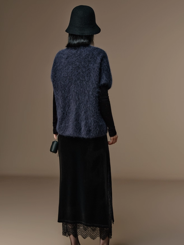 French Romantic Style Stretch Waist Lace-Trim Draped Velvet Long Skirt