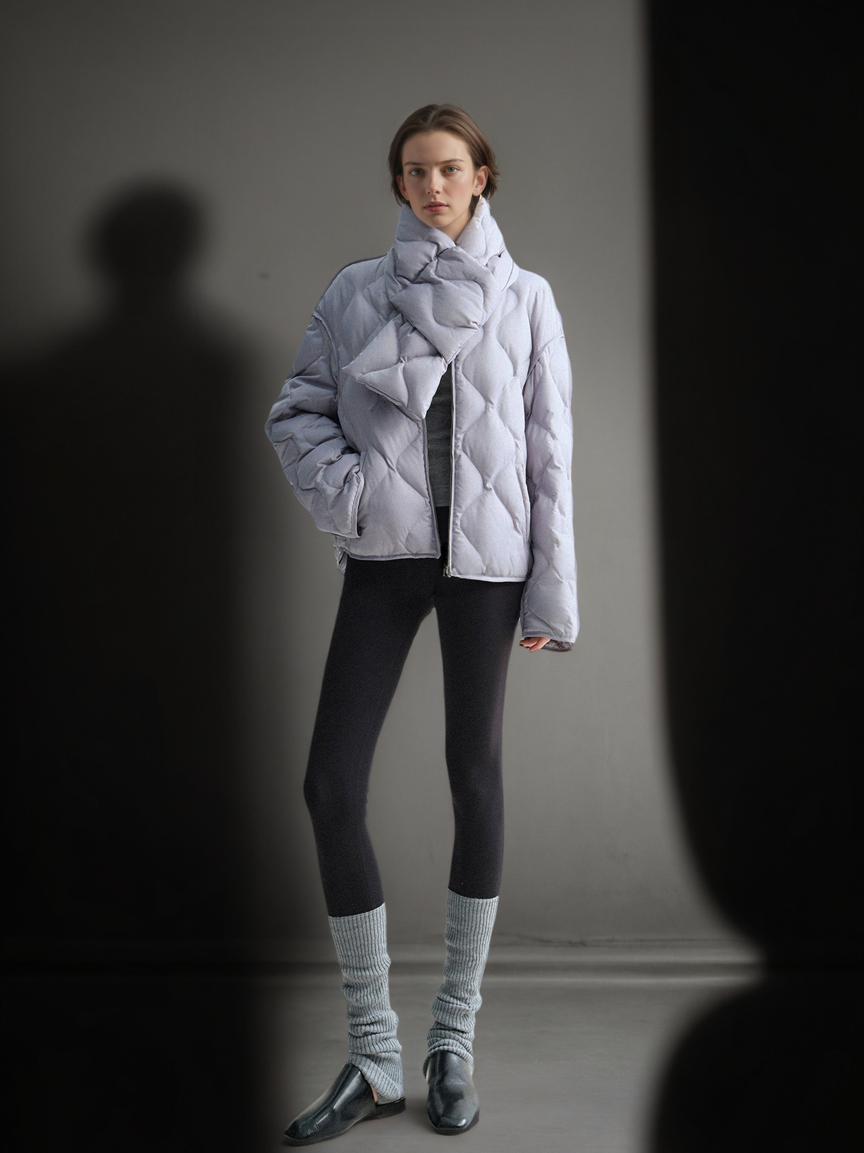 90% Polish White Duck Down Quilted Puffer Jacket for Women Winter with Scarf