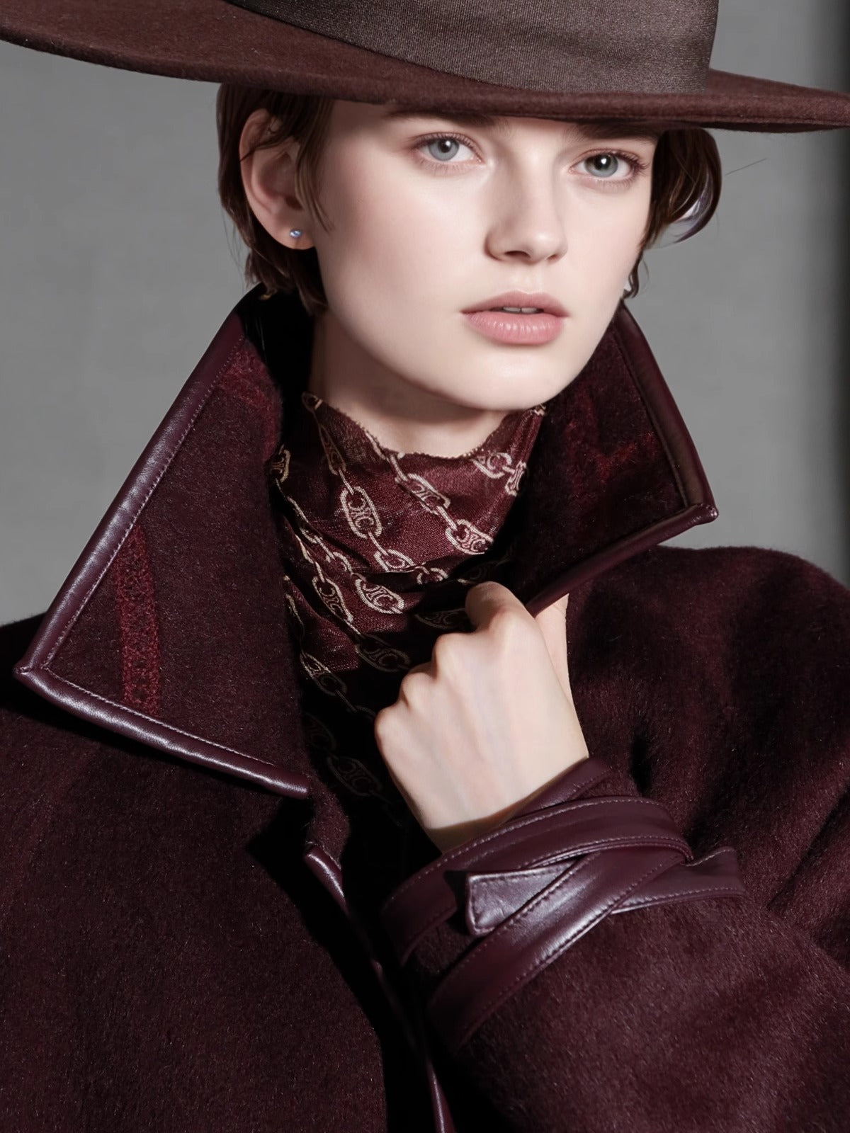 Chain Pattern Wool Coat for Women – Double-Faced Alpaca Wool Overcoat with Leather Trim, Chic Oversized Silhouette Winter Outerwear