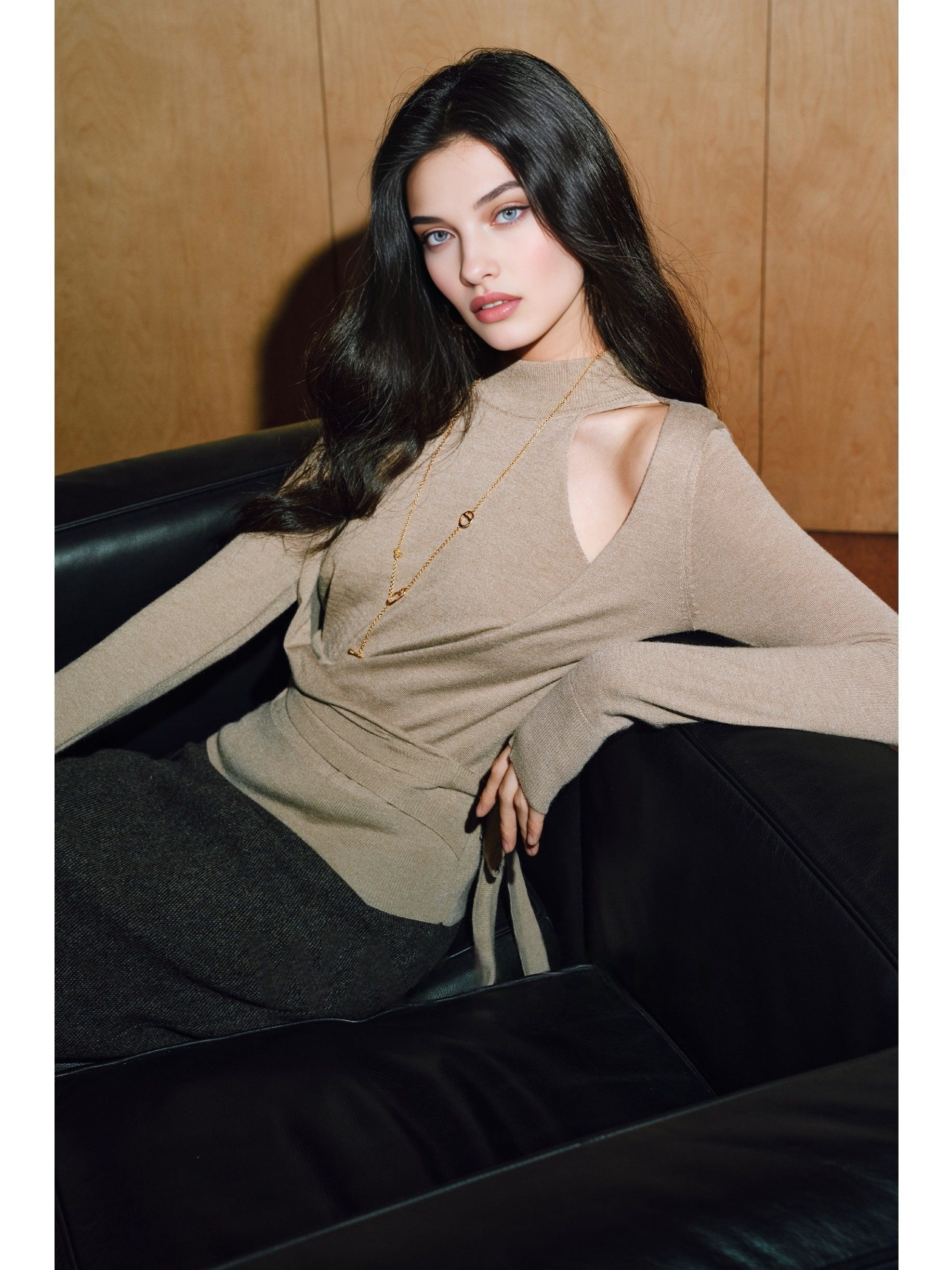 Ultra-Fine Australian Wool & High-Density Tencel Cross Tie Lazy Knit Sweater – Faux Two-Piece Design