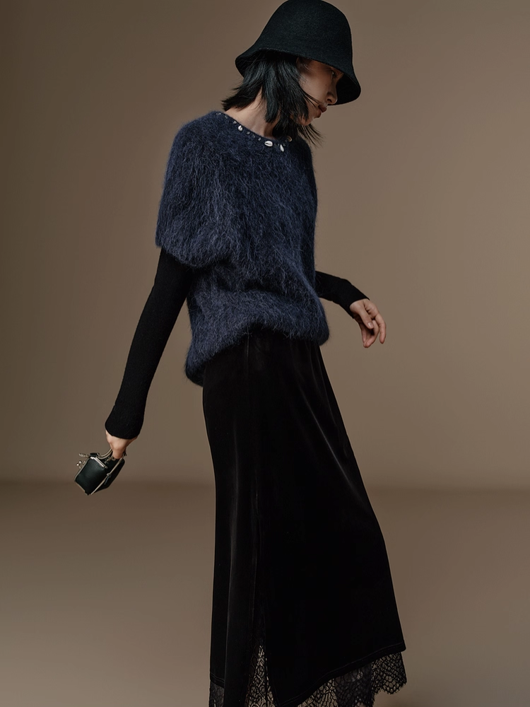 French Romantic Style Stretch Waist Lace-Trim Draped Velvet Long Skirt