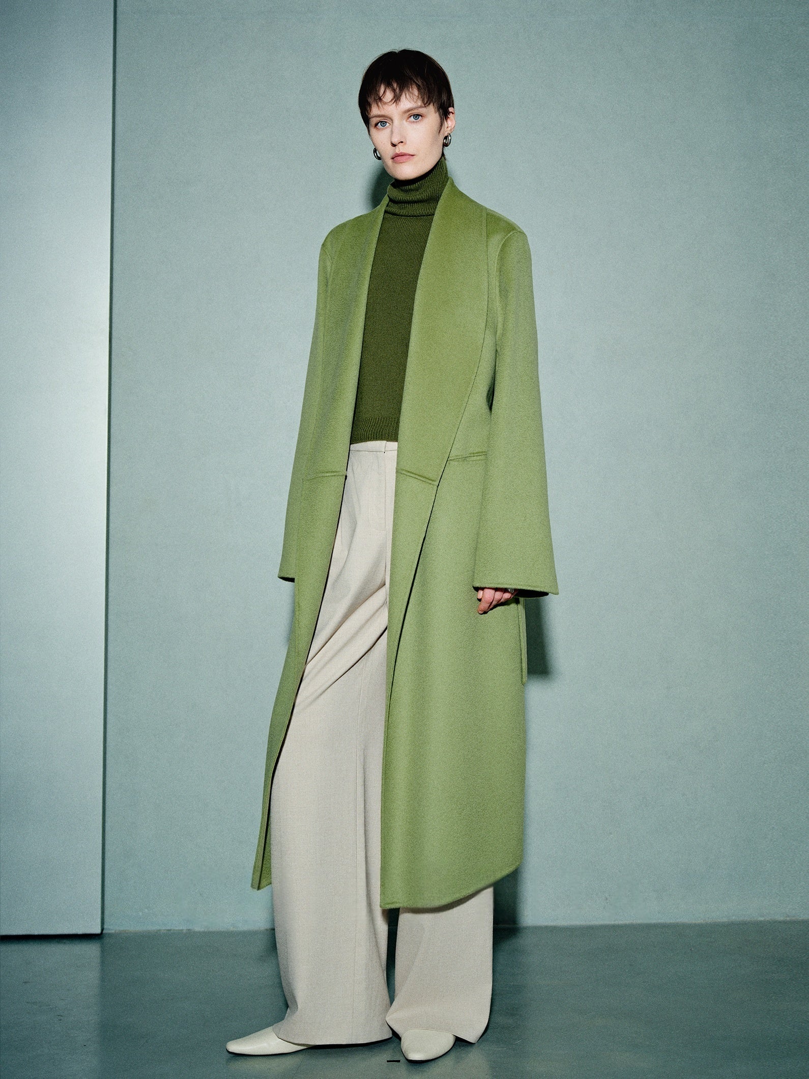 100% Cashmere Double-Faced Coat for Women – Elegant Moonlight Green Wool Overcoat