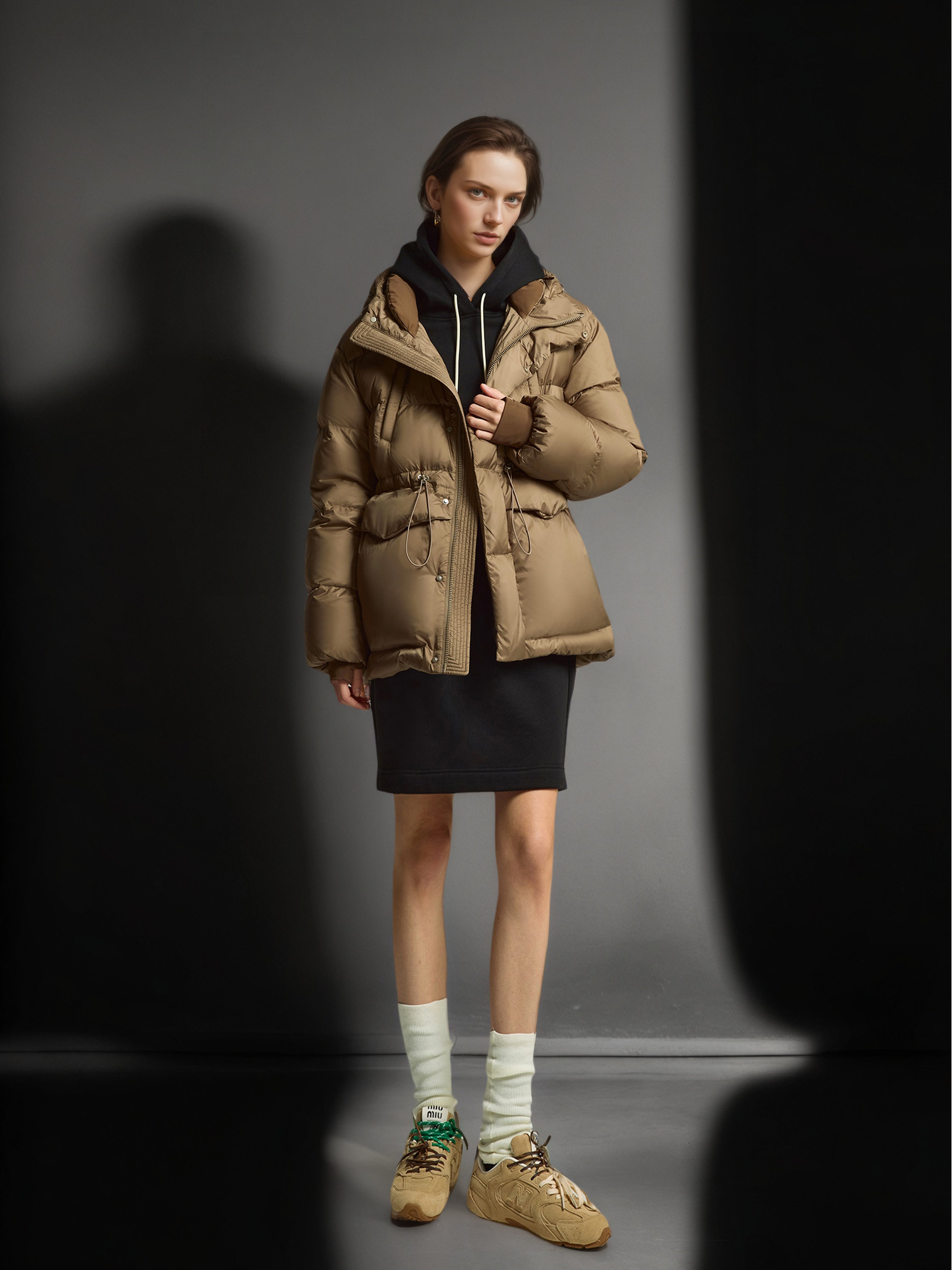 White Duck Down Hooded Puffer Coat – Drawstring Waist, Warm Thickened Loose Fit Winter Jacket for Women