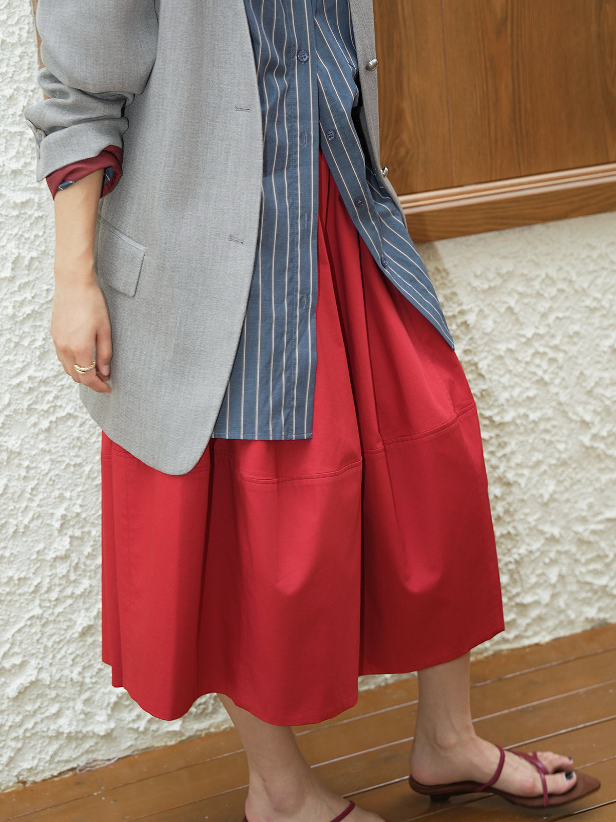 Timeless Fashion Essential – 3D Tailored 100% Cotton High-Waisted Balloon Skirt
