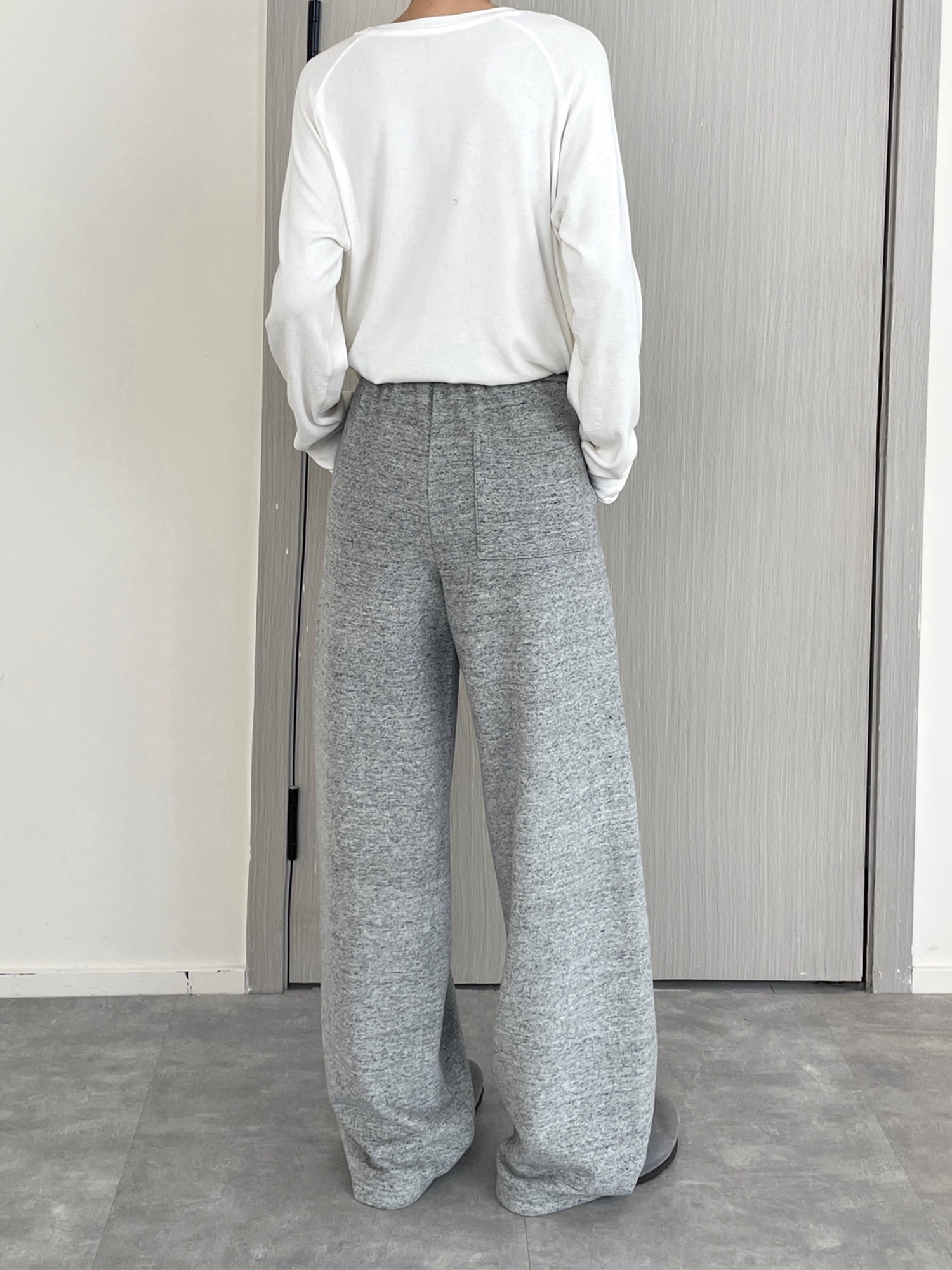 Thick Fleece-Lined Lounge Pants for Women | Soft Draped Plush Sweatpants with Warm and Skin-Friendly Fabric