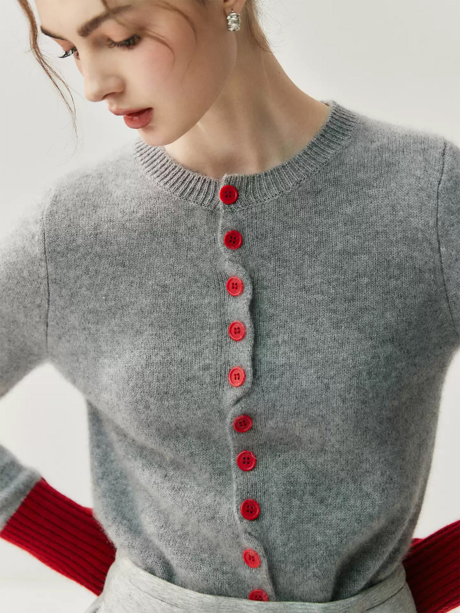 Baby Goat Cashmere Knit Cardigan for Women – Crew Neck Color-Block Wool Sweater Jacket