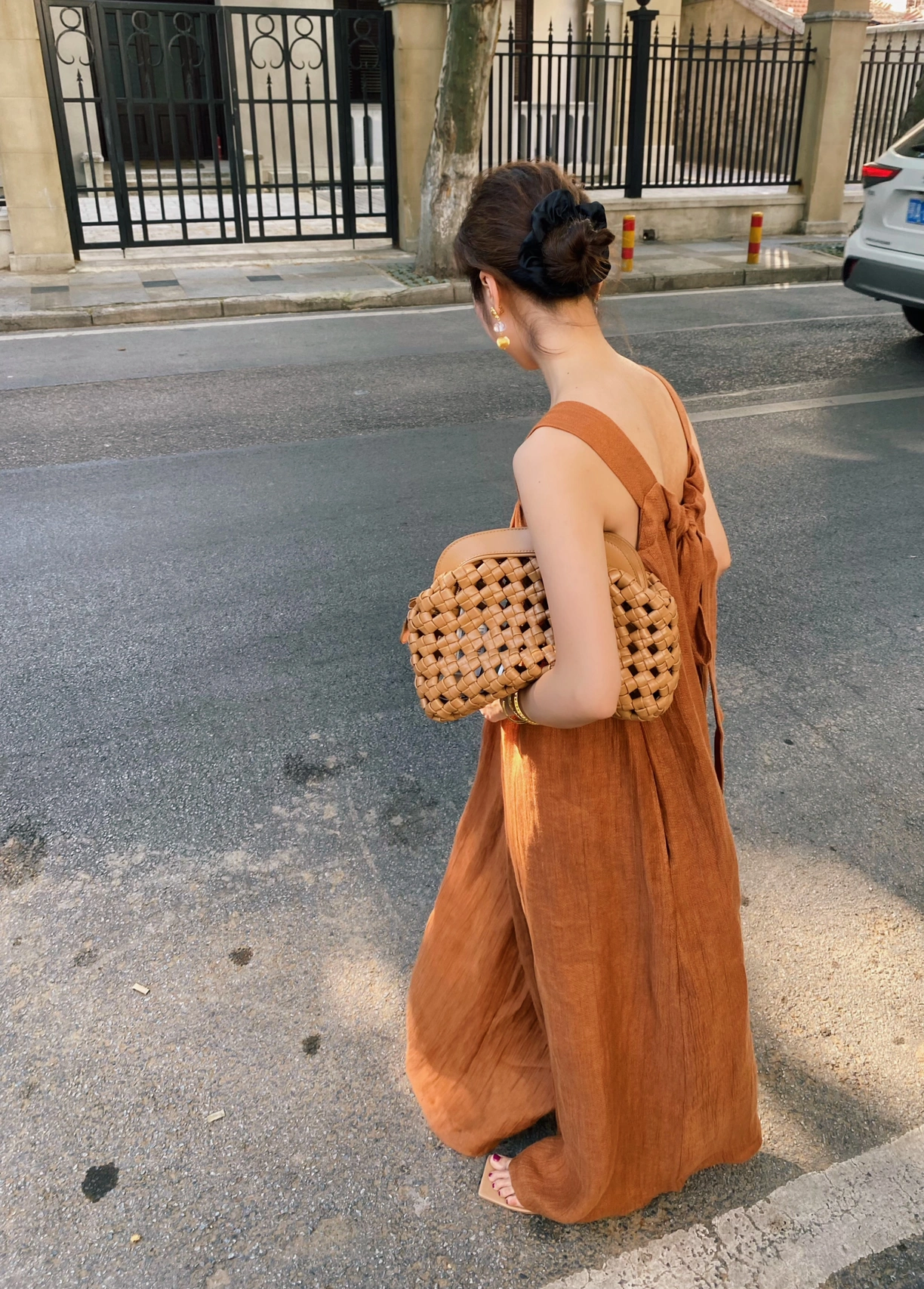 Women’s Summer Linen Wide-Leg Jumpsuit – 2025 Lightweight High-End One-Piece Outfit